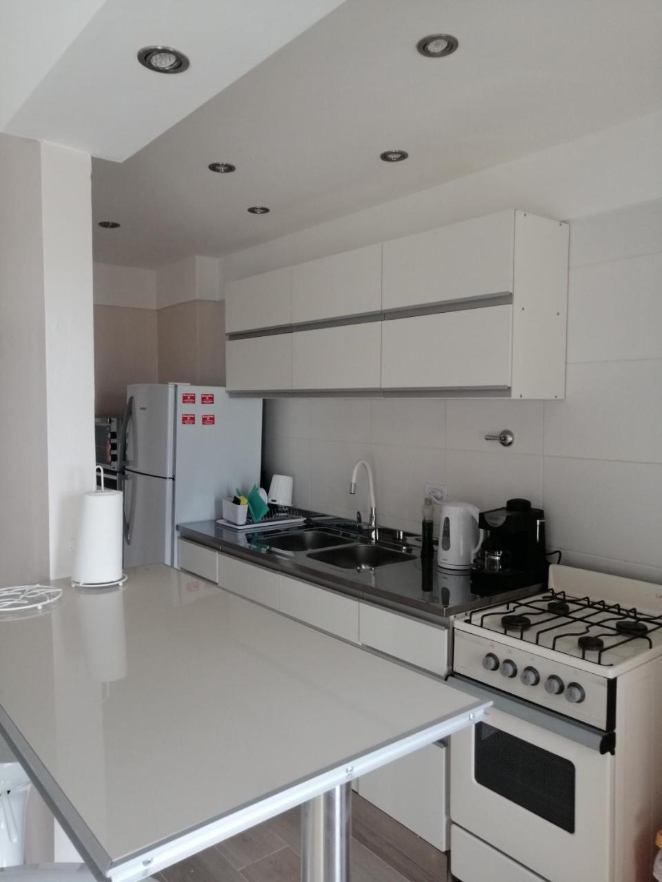 Petit Apartment En Avenida Belgrano Buenos Aires Exterior photo